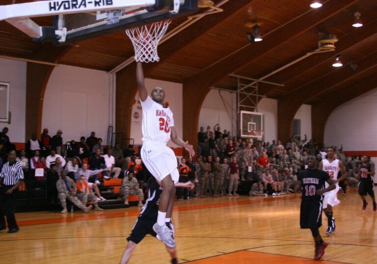 Massenburg hits a layup.