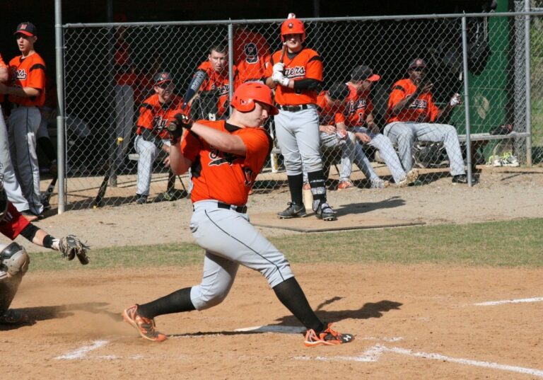 Varsity Baseball