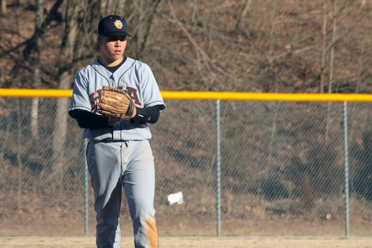 Varisty Baseball