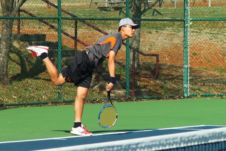 Varsity Tennis